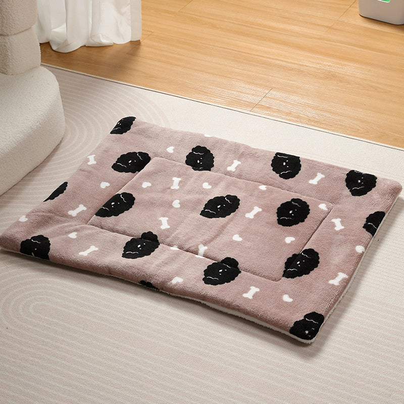 Hot Selling Cute Cat Blanket Pet Winter Warm Coral Velvet Pet Dog Cat Blanket Autumn And Winter Pet Supplies