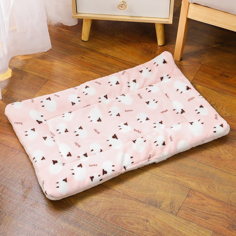 Thickened Autumn And Winter Warm Dogs And Cats Floor Mat Cat Dog Sleeping Universal Pet Bed