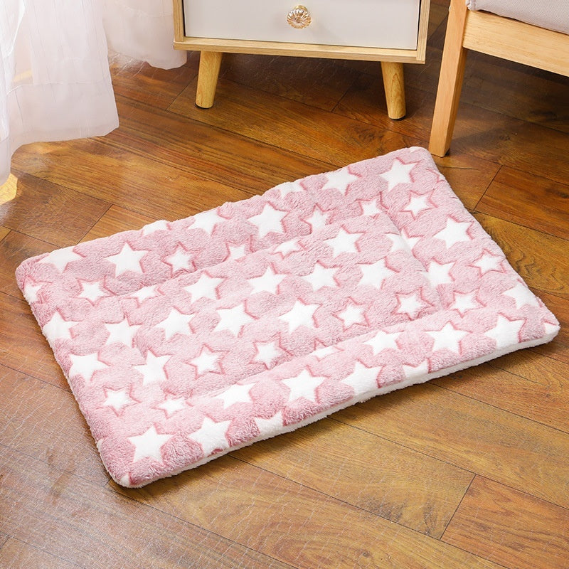 Thickened Autumn And Winter Warm Dogs And Cats Floor Mat Cat Dog Sleeping Universal Pet Bed